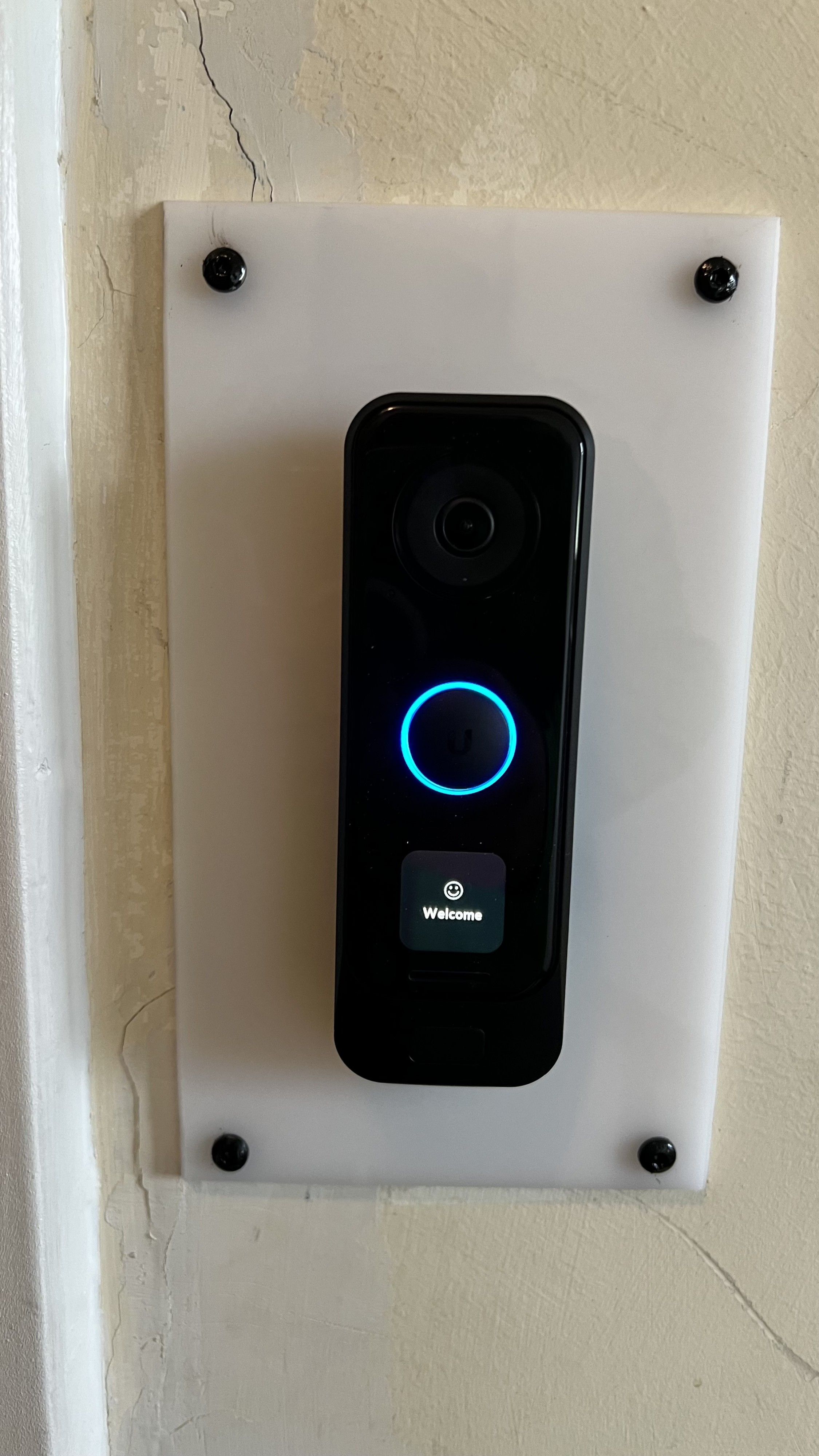 Doorbell G4 Pro Montage auf Plexiplatte